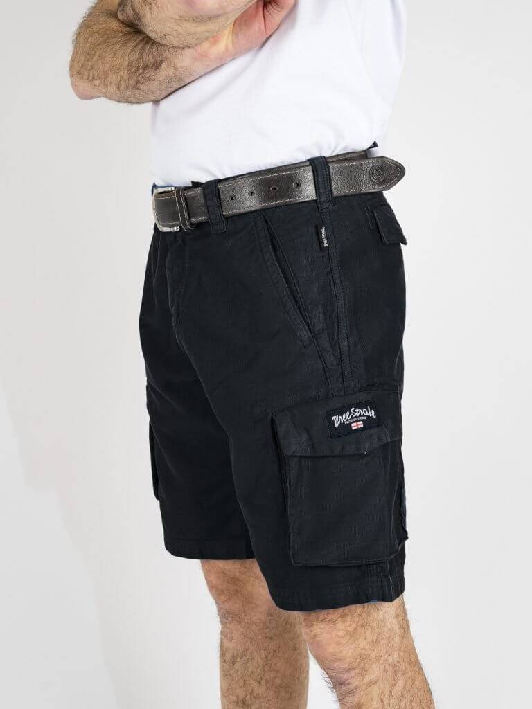 black-2-4-768x1024